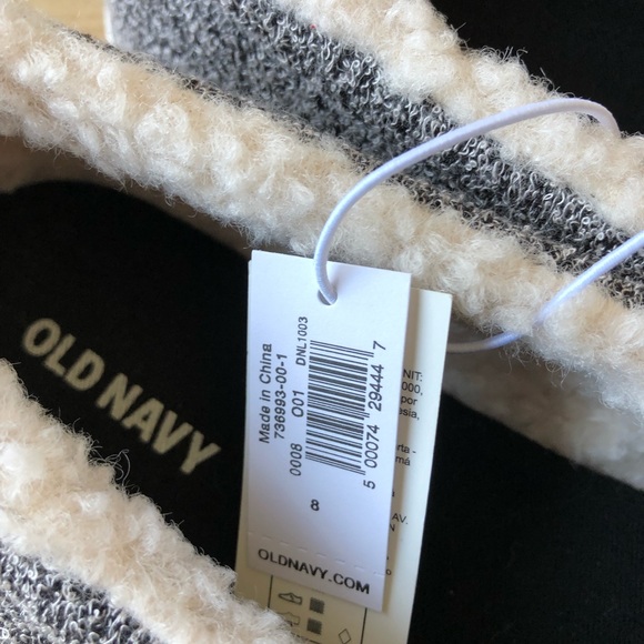 NWT! Old Navy Shoes - Picture 5 of 5